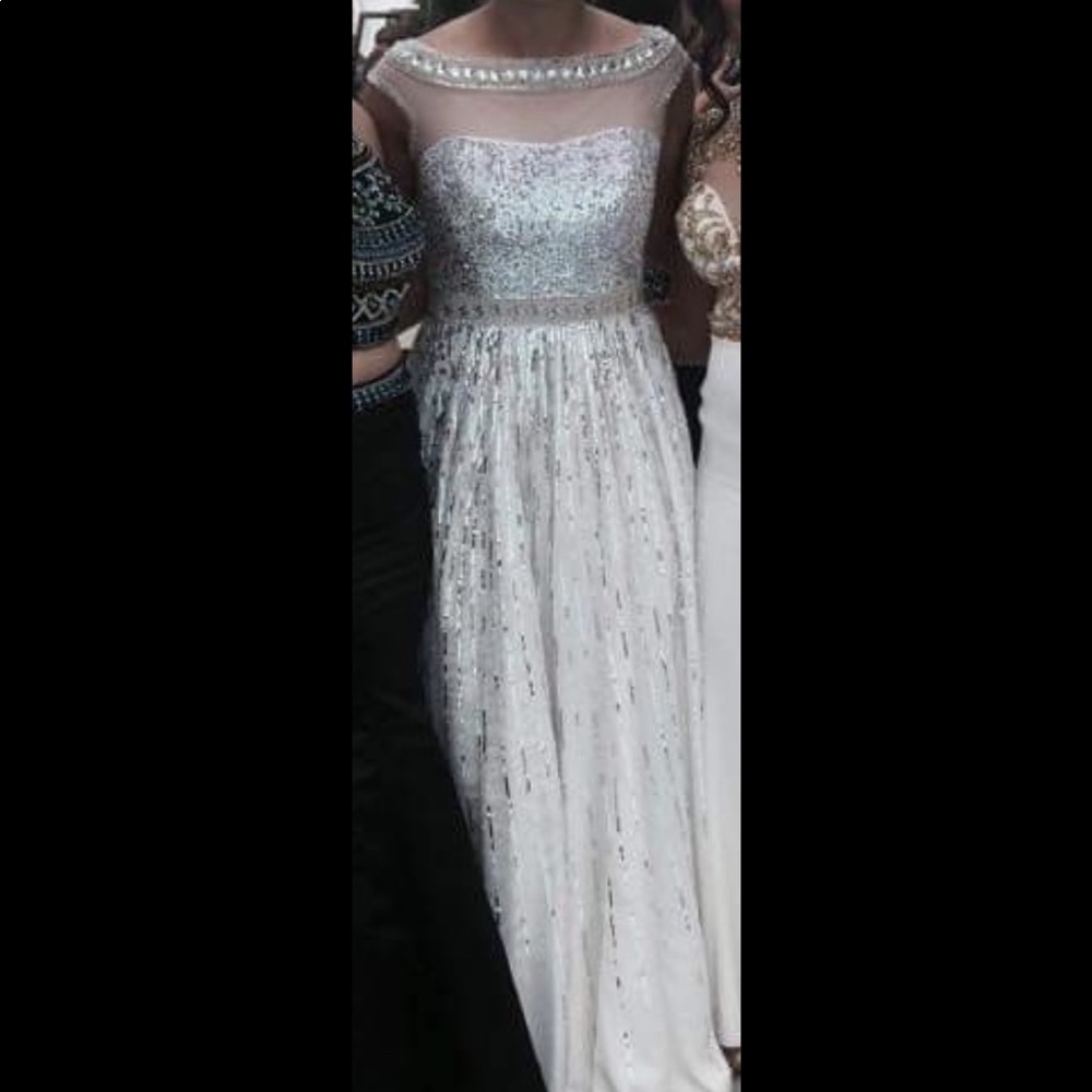 Sherri Hill dress 🌟
